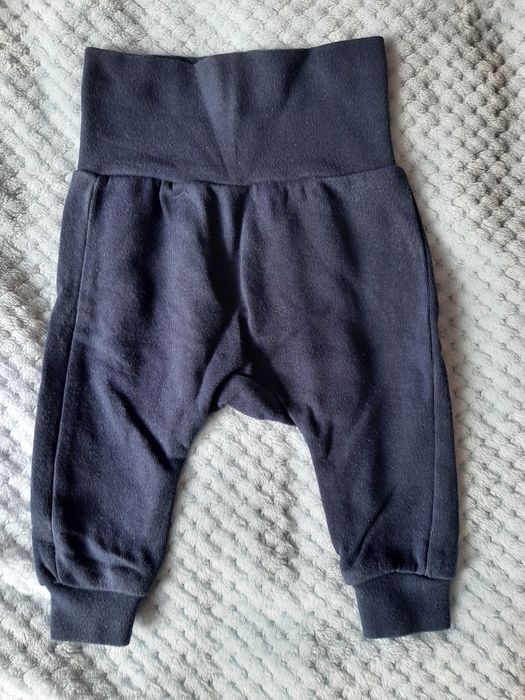 Komplet body +spodnie 56