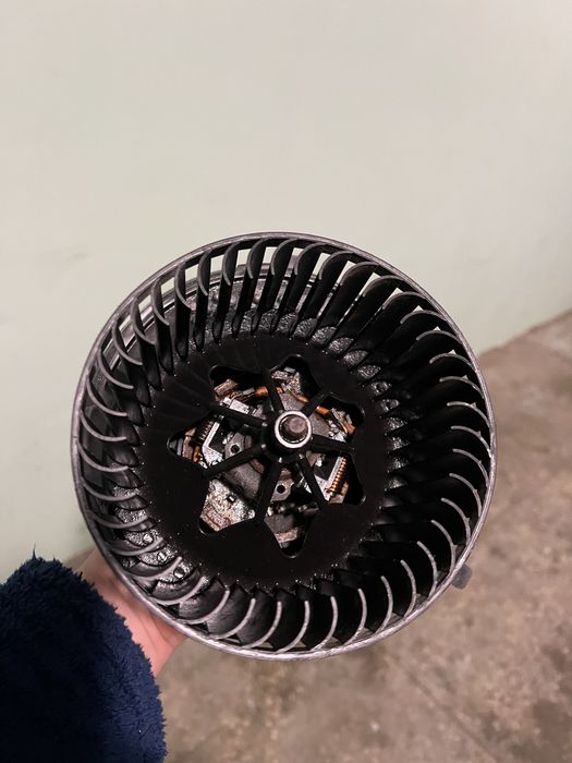 Моторчик  пічки / вентилятор  Passat B7 10-15 USA