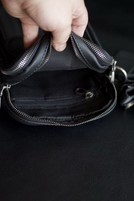 Сумка чоловіча шкіряна через плече. Кроссбоді / плантетка / барсетка