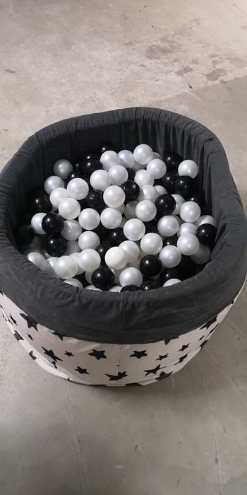 Basen z kulkami dla dzieci