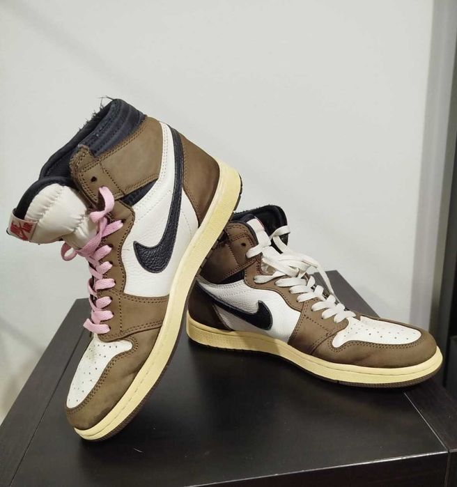Jordan 1 Retro High Travis Scott OG SP Mocha