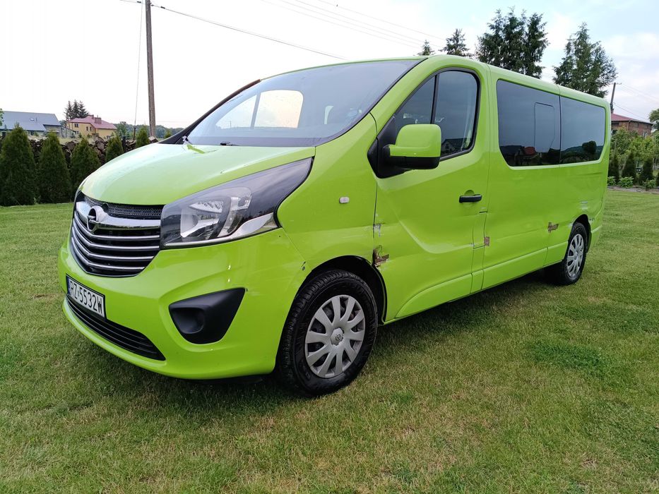 Opel Vivaro 1.6biturbo 9 os.
