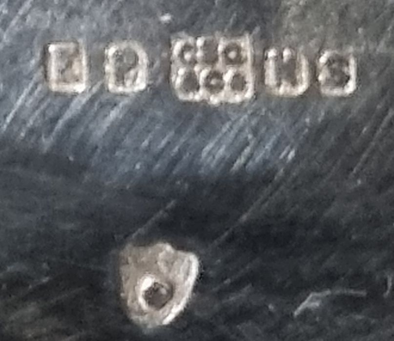 Posrebrzana I sygnowana cukiernica