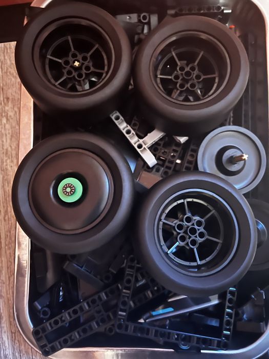 Конструктор розібраний Оригінал Lego Technic Formula Mercedes (42171)