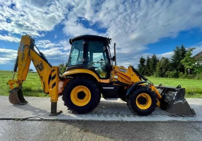 Оренда спецтехніки (екскаватори, трактори). Вивіз сміття.