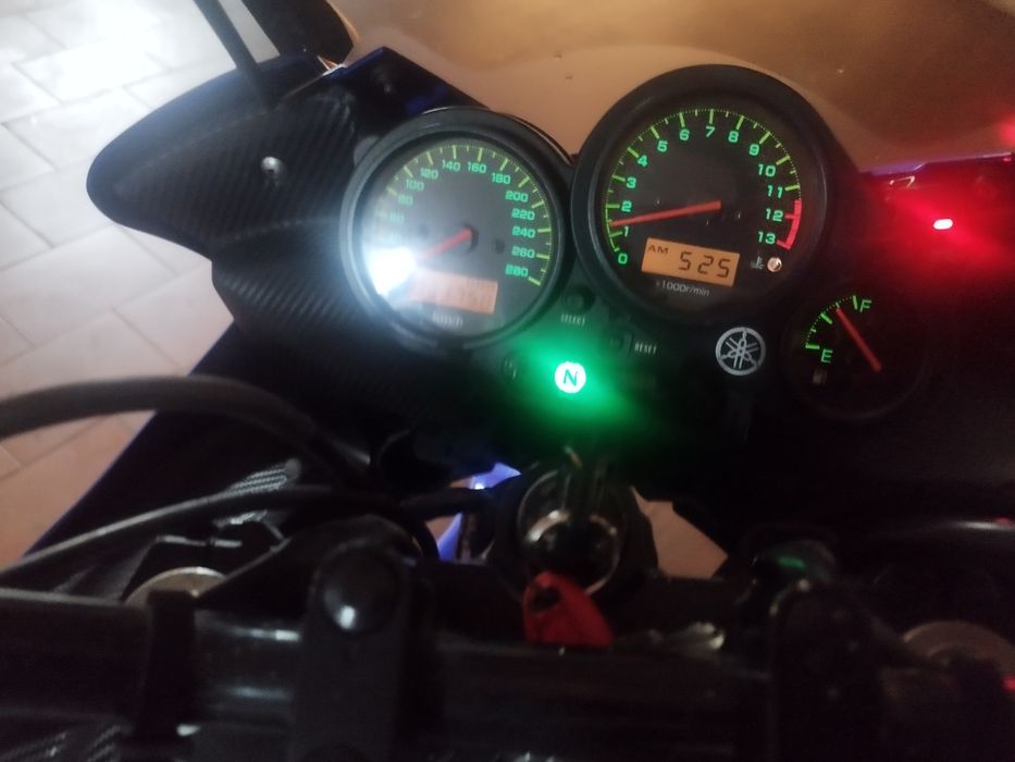 Yamaha Fazer 1000 Imaculada