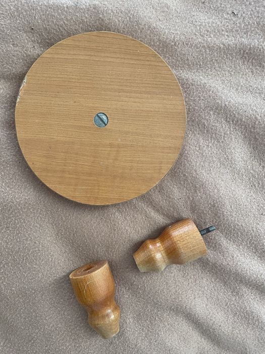 Деревʼяні ножки ручки циліндричні точені з болтами