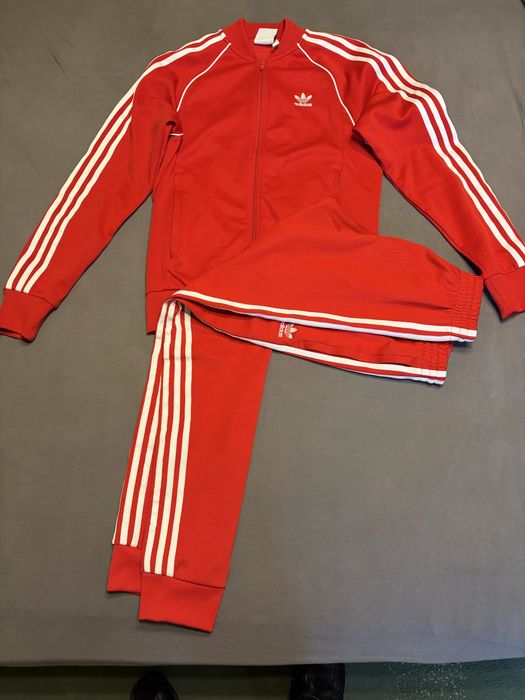 Спортивний костюм adidas розмір S на хлопчика