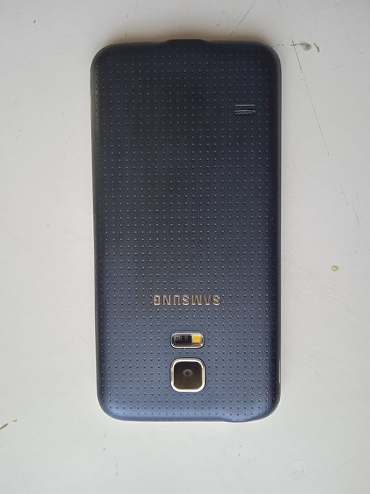 Самсунг Гелексі s5 mini, модель SM-G800F.