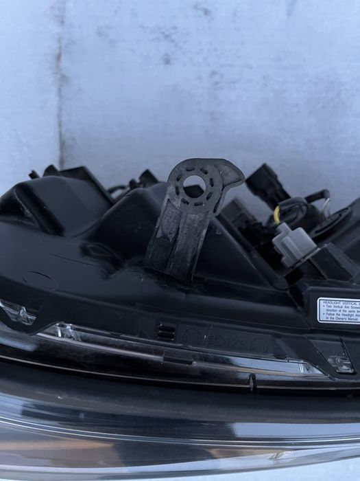 Фара права Subaru Forester 2022 2023 2024 KD америка