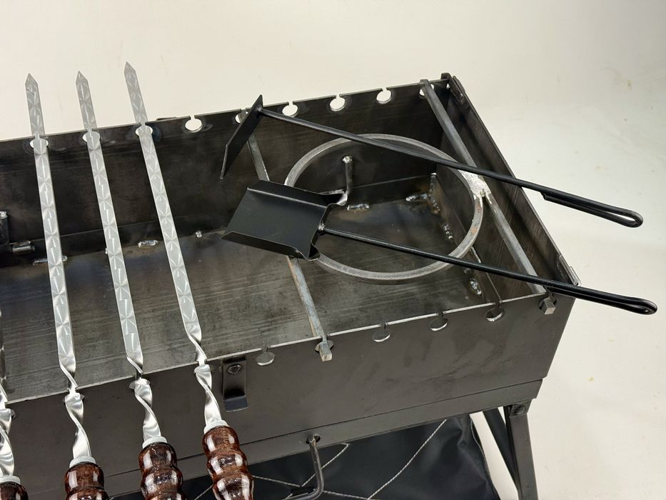 Мангал-валіза з шампурами та підставкою під казан, 3 мм. + чохол