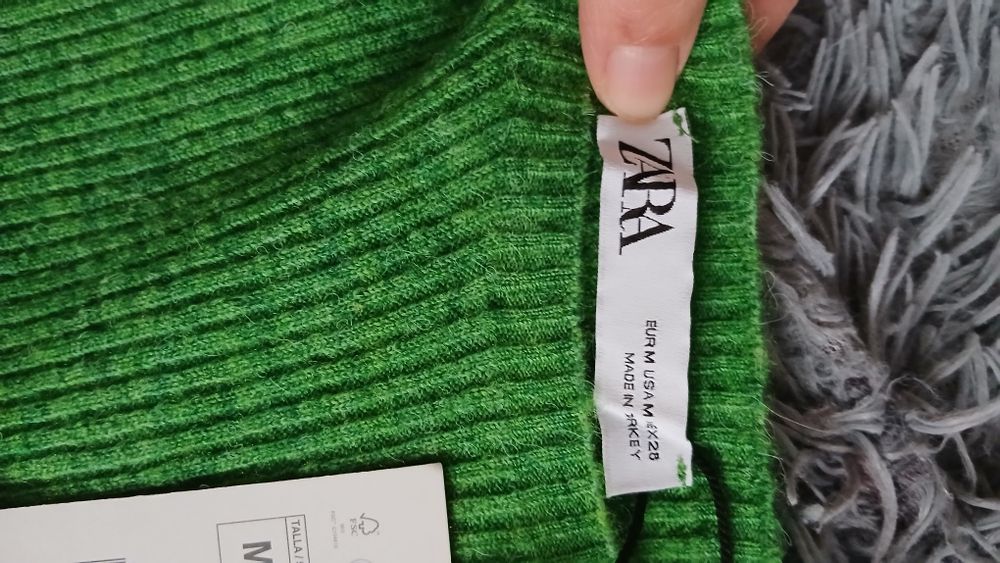 Кофта Zara зелена