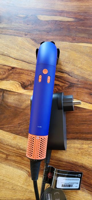 Suszarka do włosów inteligentna dyson supersonic straight+wavy granat