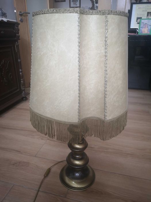 vintage table lamp