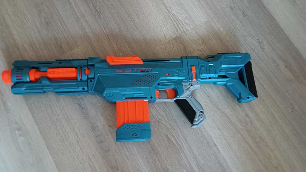 Продаю Nerf в ідеальному стані