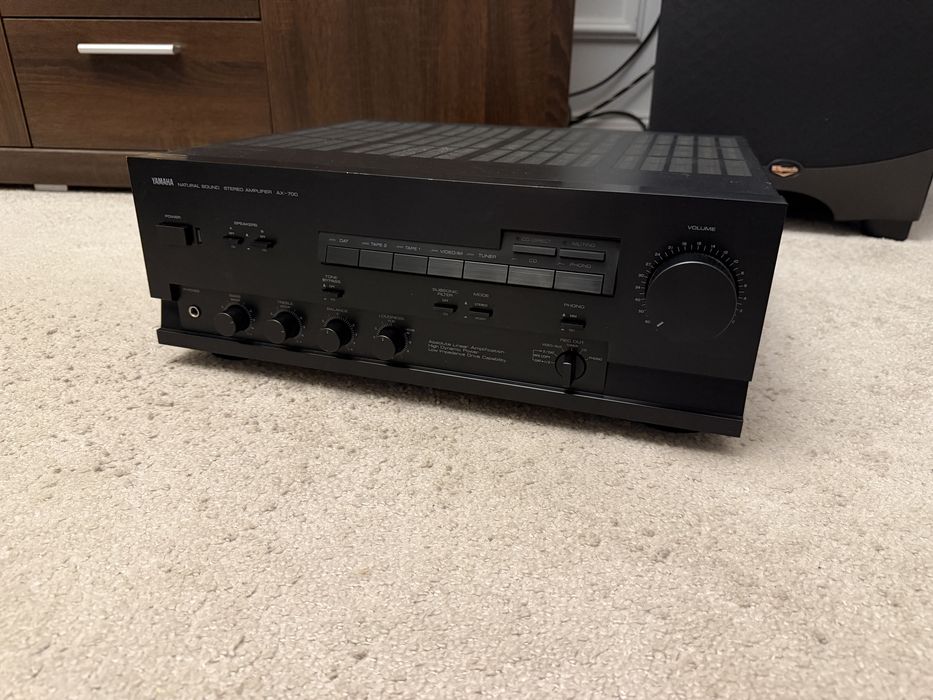 Yamaha ax 700 wzmacniacz