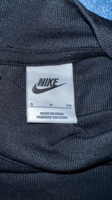 Кофта топ nike swoosh