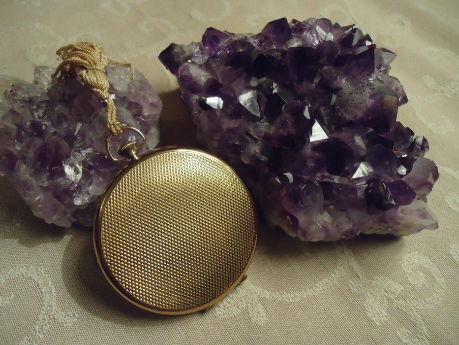 Caixa de pó de arroz Madrepérola