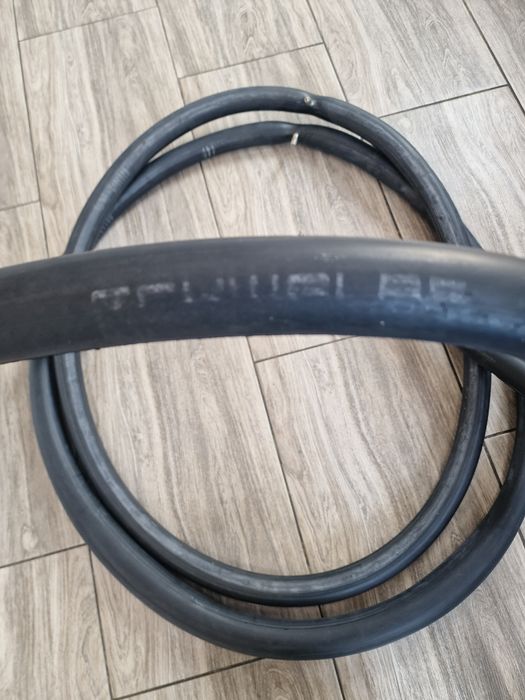 Dętki rowerowe 28 cali Schwalbe zawór rowerowy 4 szt.