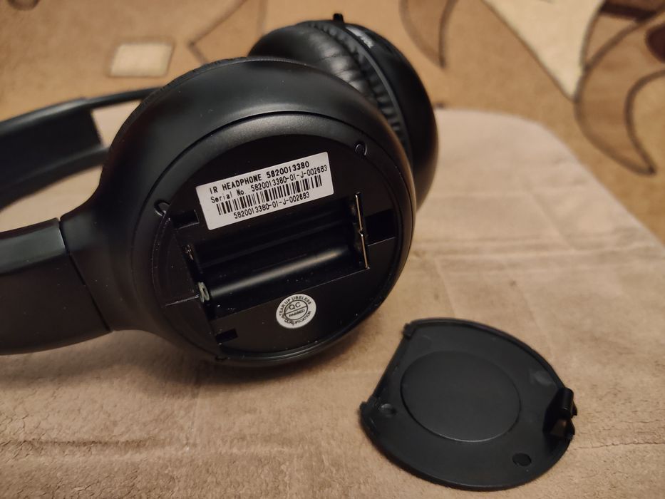 Беспроводные наушники ИК двухканальные автомобильные Clayton DS960