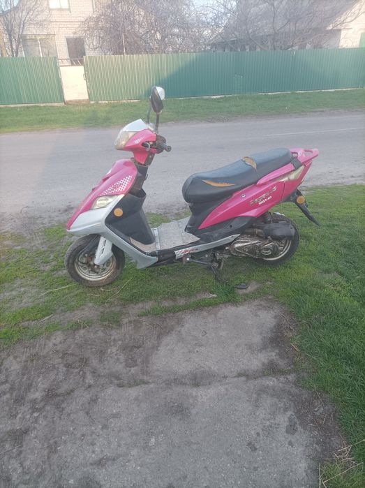 Продам скутер б/у