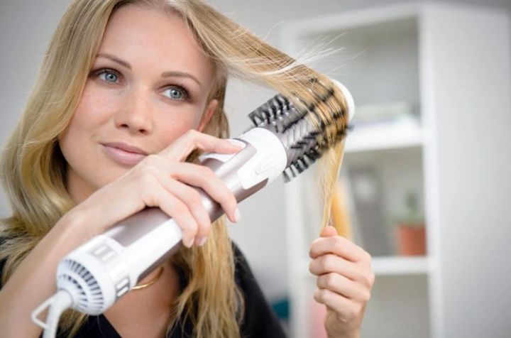 Фен-щітка ROWENTA CF 9540 в новому стані, не користувалась