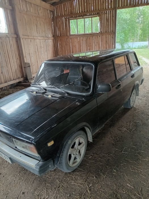 Продам ваз 2104 2002 рік