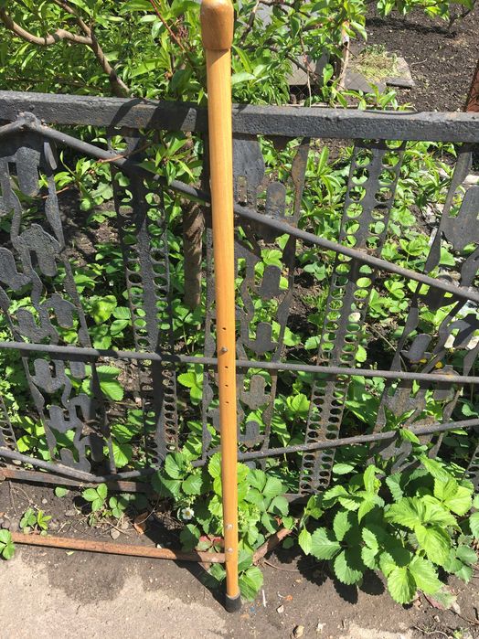 Костыль деревянный подмышечный / Милиця дерев'яна пахвова