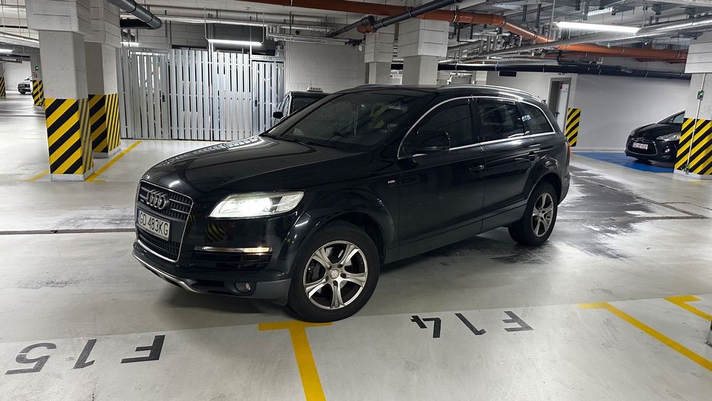 Audi Q7