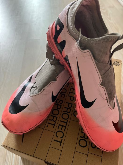 Сороконіжки  Nike Merkyrial