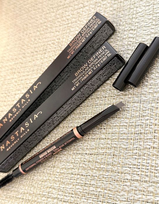 Олівець для брів Anastasia Beverly Hills Brow Definer. Оригінал