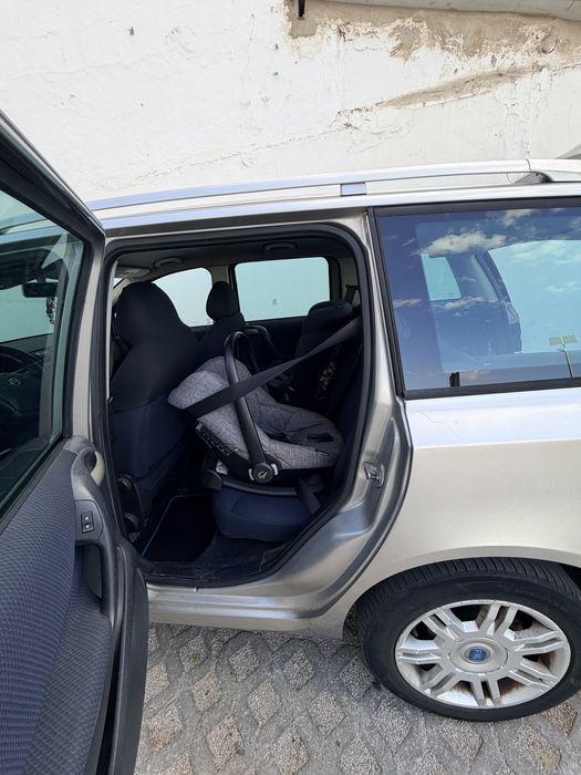 Fiat stilo 16v Well and good conditions, daily used,Manuel gear,petrol,ac/ heater working, radio working Km-202045 Location- Quarteira