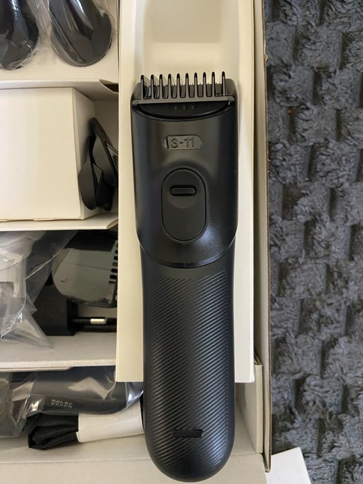 Braun Series 5 AIO5565 Trymer 13w1