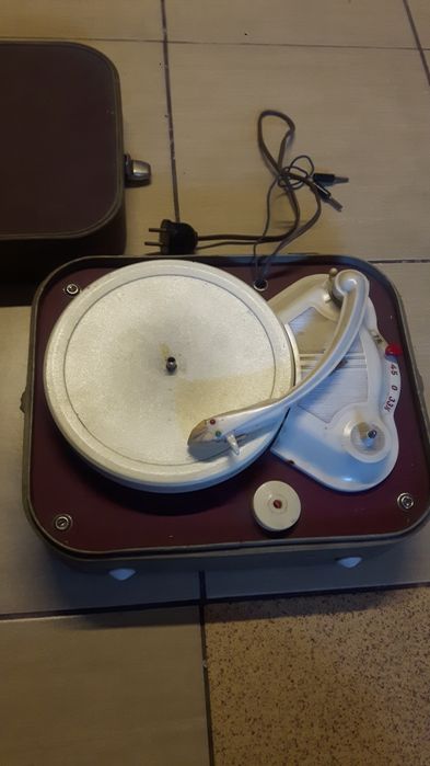 Gramofon prl 1961