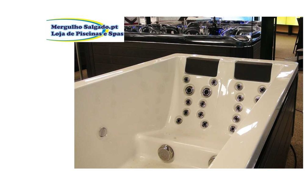 Spa 2 lugares linhas direitas 210 x 110 x 79 - 6.150€ - Mergulho Salgado Piscinas e Spas