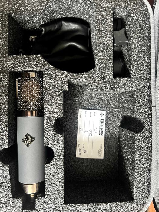 Telefunken TF-51 - microfone a valvula