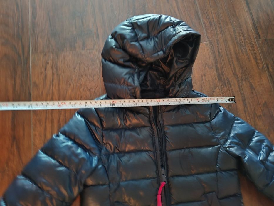 Puchowa kurtka dziewczęca 4/5 lat 110 116 Benetton prawie nowa. Super