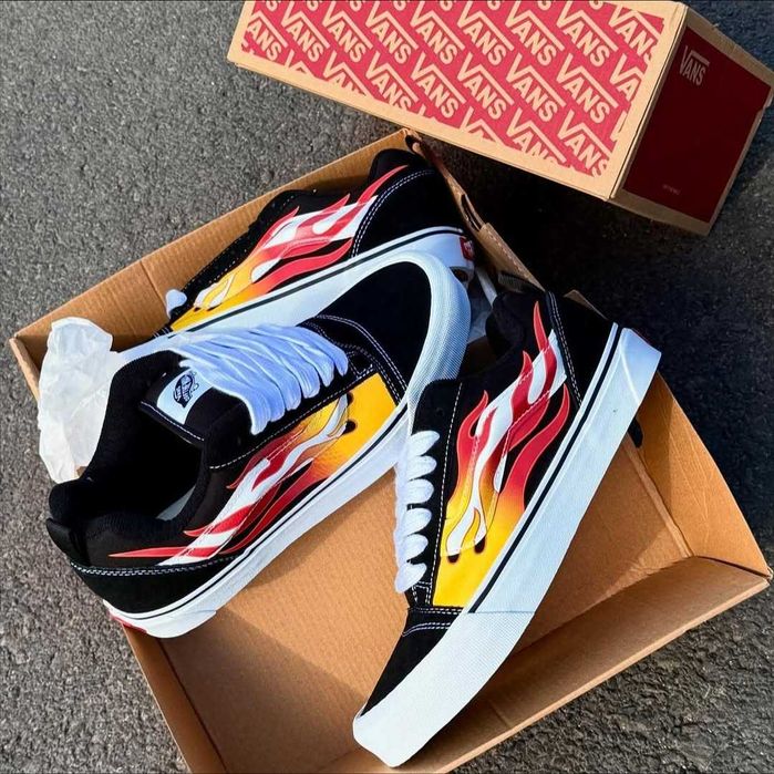 Vans Knu Skool Flame Black/Red 39/40/40.5/41/42/42.5/44/44.5/45/46 Оригінал