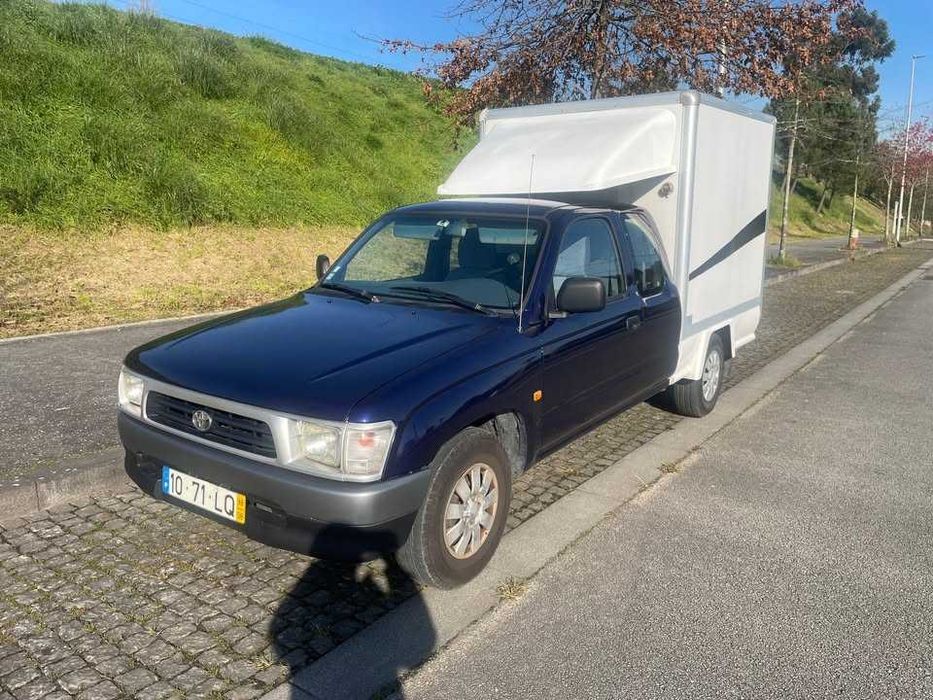 Toyota Hilux Isotérmica Fibrada