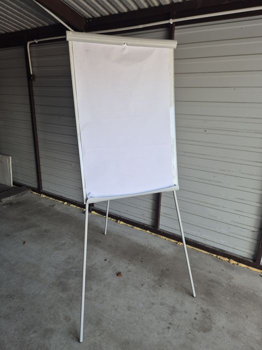 Tablica Flipchart, uchwyt na papier, suchościeralna, magnetyczna
Flipc