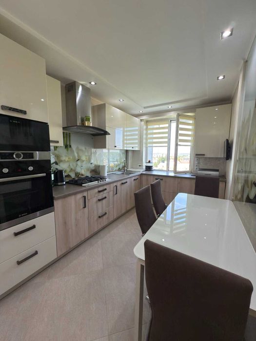 Продаж 3 кім.квартири 67м2, вул. В.Великого 2, м.Дрогобич