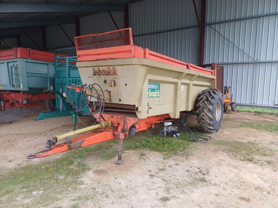 Rozrzutnik obornika LEBOULCH HVS 212