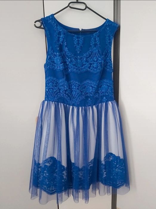 Sukienka krótka okazjonalna granatowo-biala