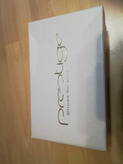 Srebrne czółenka Prestige 2045 – buty ślubne, tanio