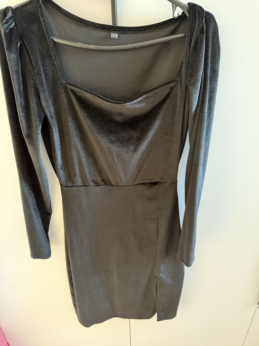 Оксамитове плаття