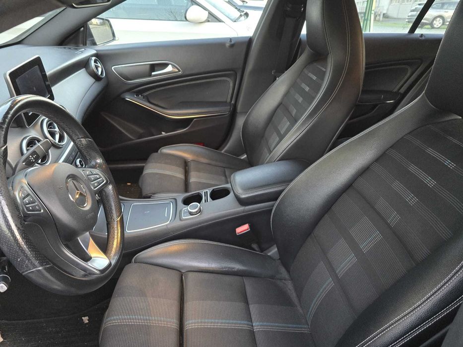 Mercedes CLA 180d automático