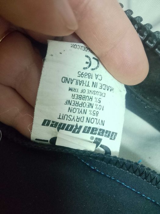 Fato seco OCEAN RODEO em bom estado