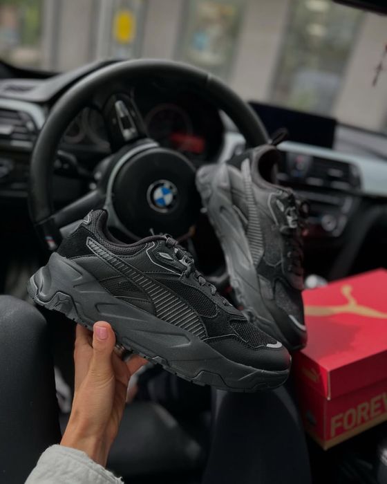 Чоловічі оригінальні кросівки Puma Trinity 389289 03