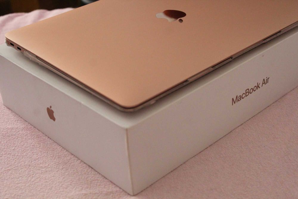 Macbook Air – i5 – excelente estado