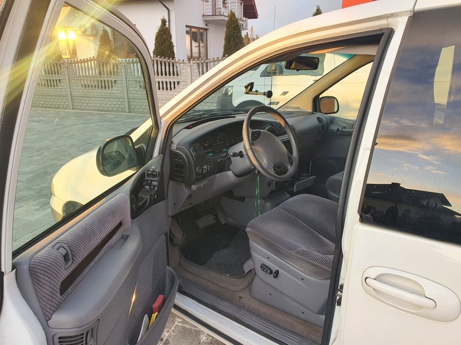 Chrysler Grand Voyager 3.3 V6 benzyna+LPG